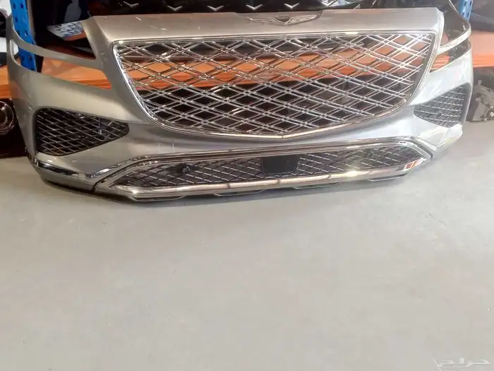 صدام امامي جنسس G80موديل 2024 3