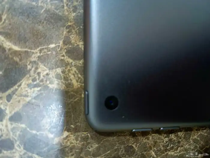 ايباد ابل نظيف الجيل التاسع مساحة تخزين 64 4