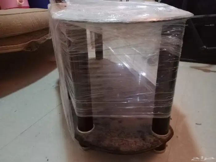 طاولة تليفزيون زجاج مزدوج قوية وفخمة دورين ممتازة ب50 ريال 2