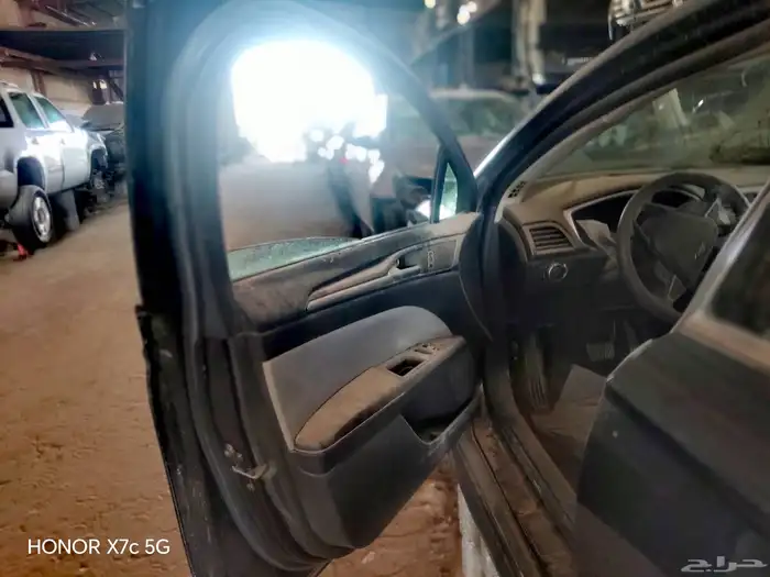 فورد فيوجن 2014 اسود 5