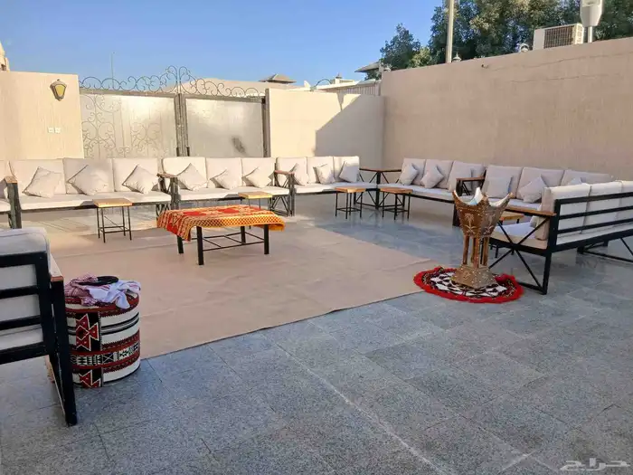 تأجير جلسات خارجيه تأجير طاولات كراسي تنسيق طاولات خيام فرش 1