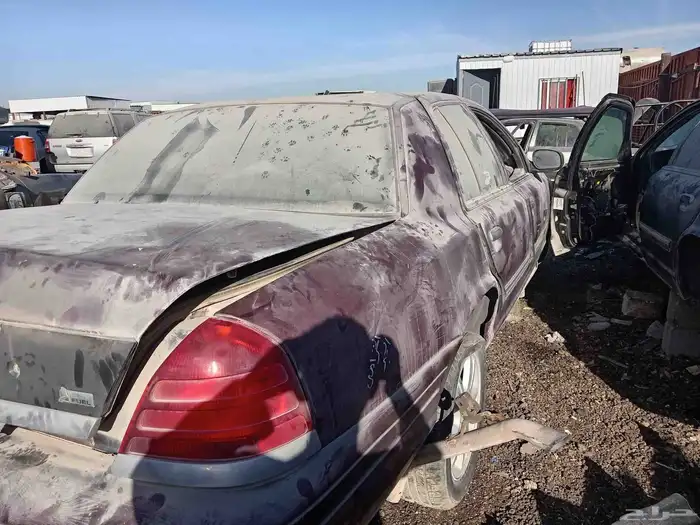 تشليح فورد فكتوريا موديل 2011 0