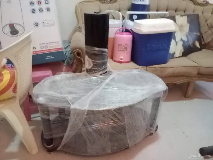 طاولة تليفزيون زجاج مزدوج قوية وفخمة دورين ممتازة ب50 ريال 0