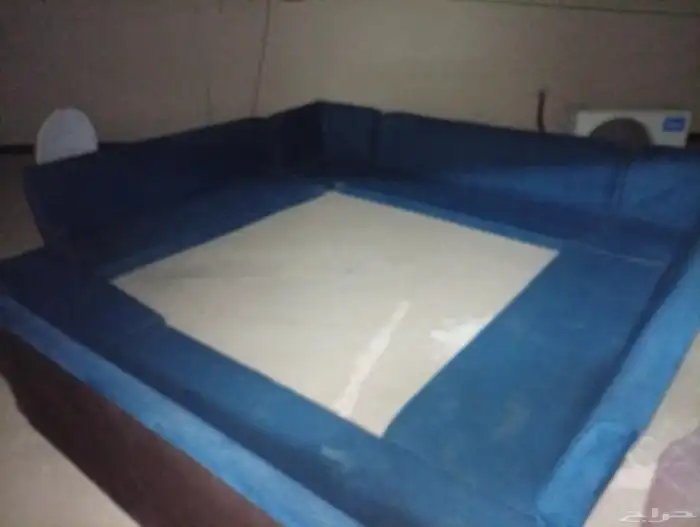 سجاد باسعار مناسبة و اثاث متنوع 7