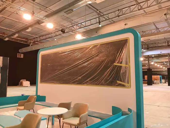 تاجير شاشات وسماعات و اضاءه 2