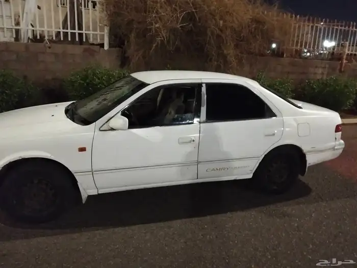 كامري 2000 0
