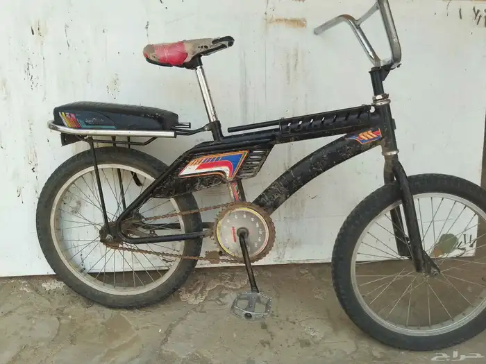 دراجة هوائيه مغير فيها المقعد واشياء اخري تعال بسعرك 3