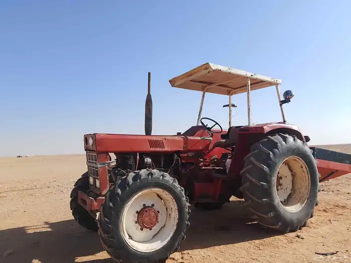 حراثة انترناشيونال نظيفة على الشرط الحراثه 0