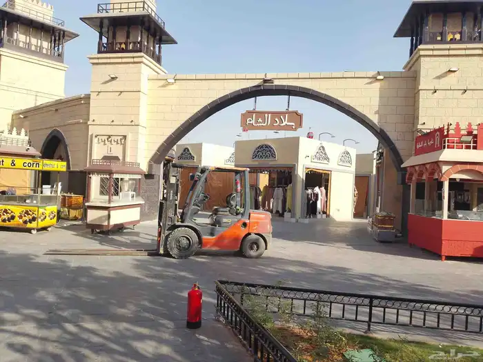 فوركلفت للايجار سكينه رافعه شوكيه ايجار رافعات وكرينات لايجا 0