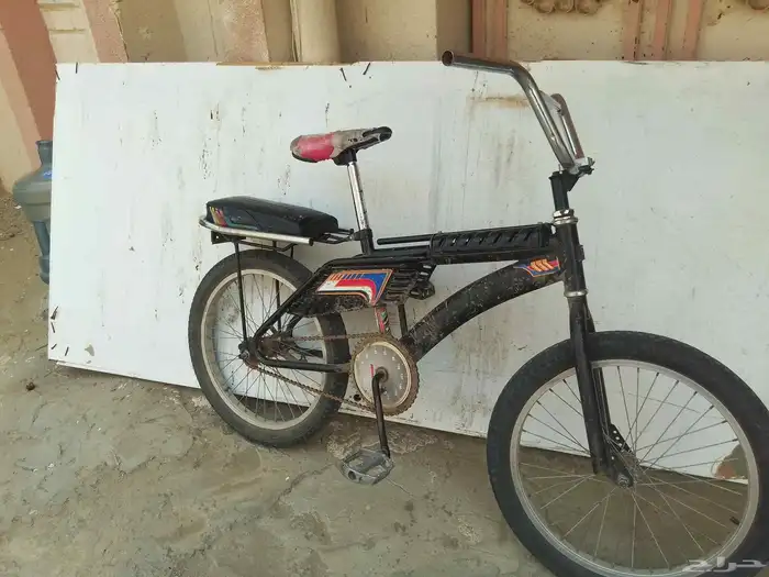 دراجة هوائيه مغير فيها المقعد واشياء اخري تعال بسعرك 0