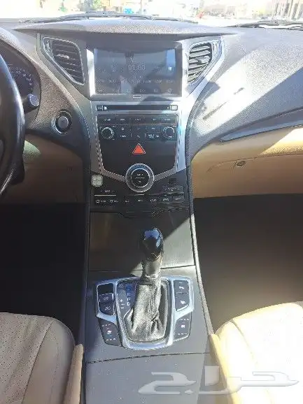 هيونداي ازيرا 2016 فل 10