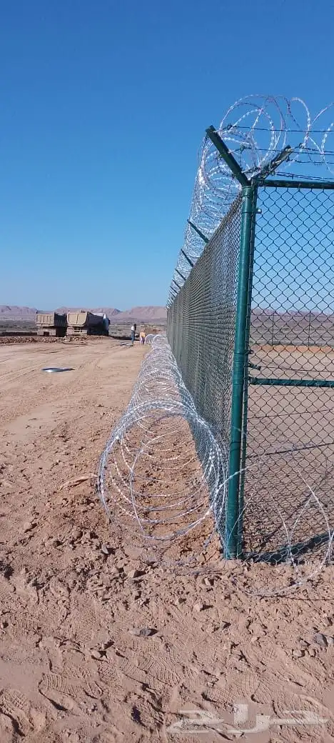 توريد وتوركيب شبوك وجميع انواع المظلات واعمال الحجر  شبوك 6