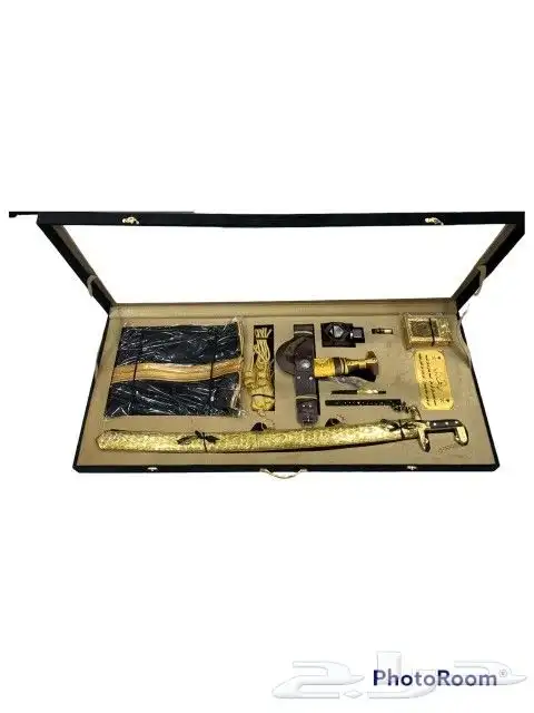 اطقم هدايا سيف وبشت 9