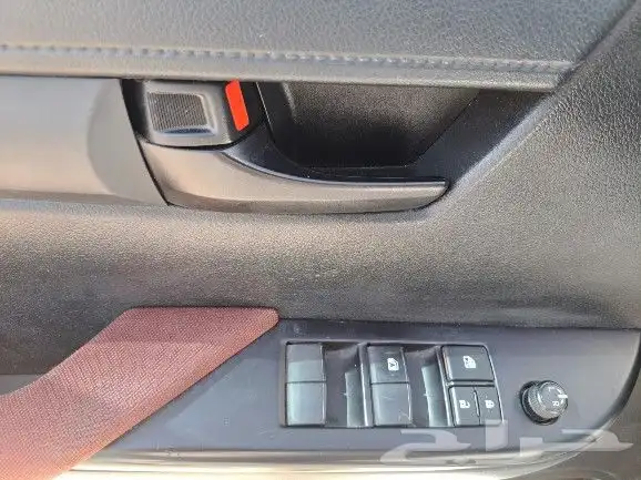 تويوتا هايلوكس ديزل غمارتين 2022 16