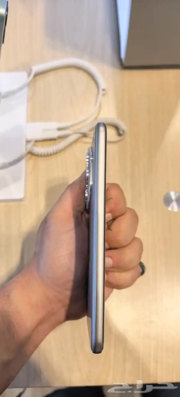 جوال هونر 400 PRO 4