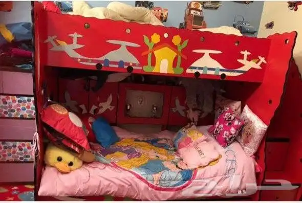 غرفة نوم اطفال خشب نظيفة جدا 1