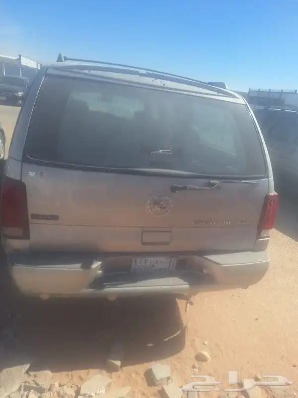 كاديلاك اسكاليد مديل 2004 8