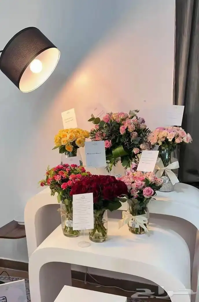 فازه ورد من هدايا الموسم 8