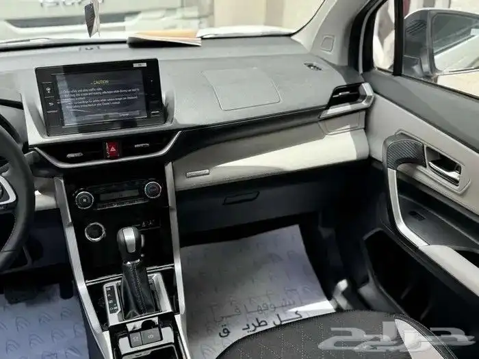 تويوتا فيلوز GLX 2025 بالنقد والتقسيط 6