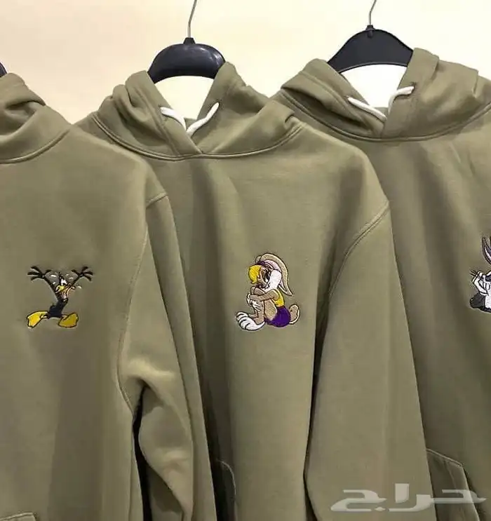 بلوفرات فرو ناعم شتوي   تطريز الاسم أو الشعار حسب الطلب 24