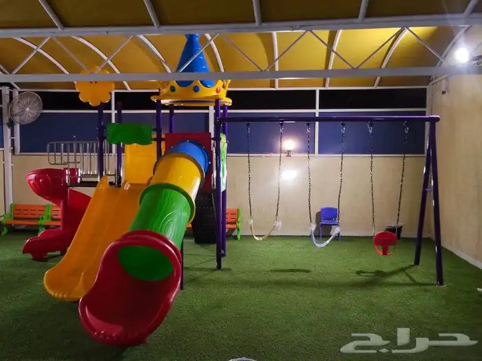 العاب اطفال زحاليق ومراجيح وارضيات للحدائق واستراحات خارجية 0