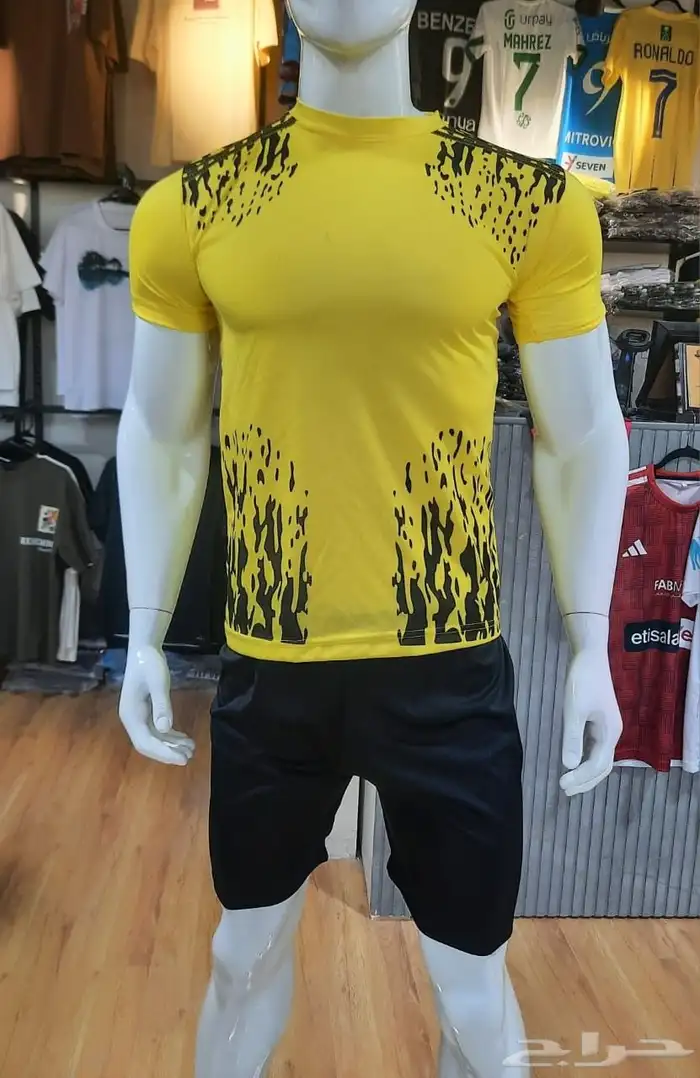 تفصيل ملابس رياضيه 0