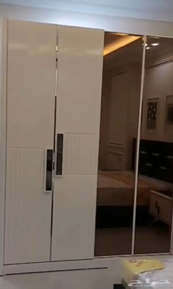 خزائن ودواليب وغرف نوم عصريا 5