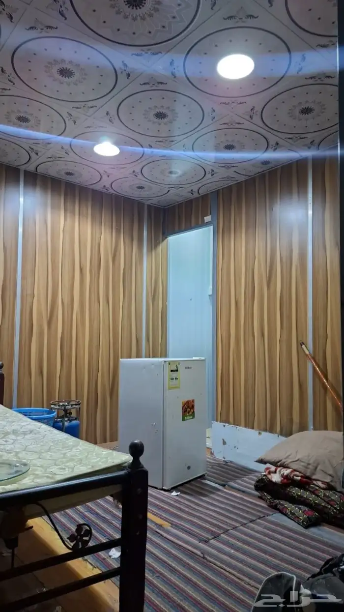 كرفان تفصيل جاهزة استخدم سنة نظيفة غرفة وحمام صغيرومطبخ صغير 1