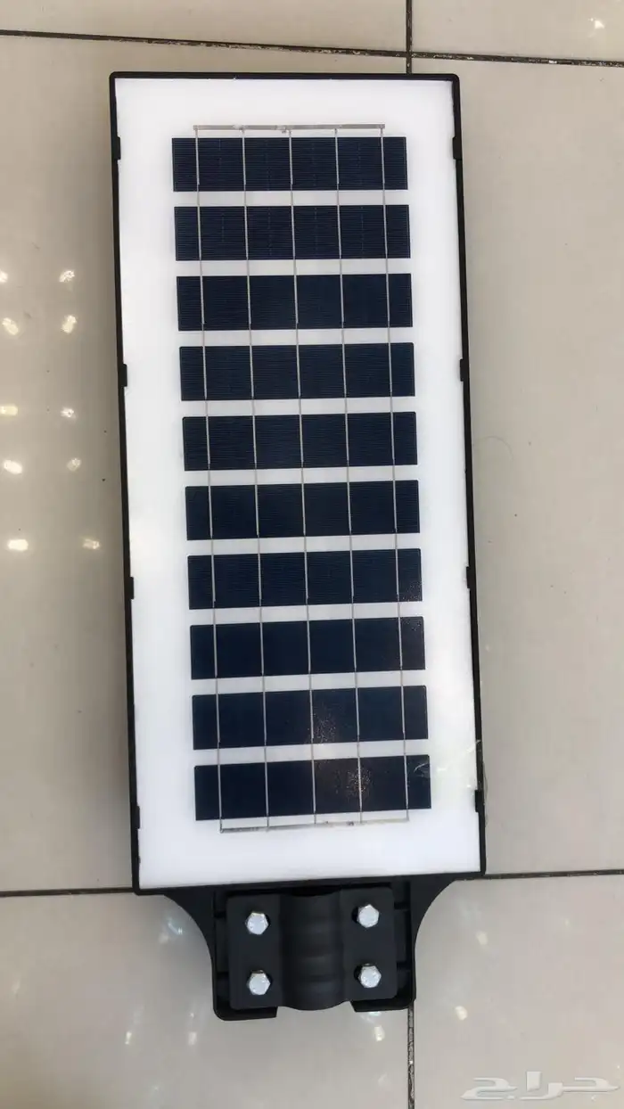 كشافات على الطاقه الشمسيه 0