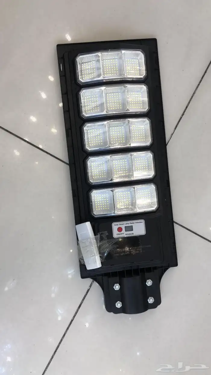 كشافات على الطاقه الشمسيه 1