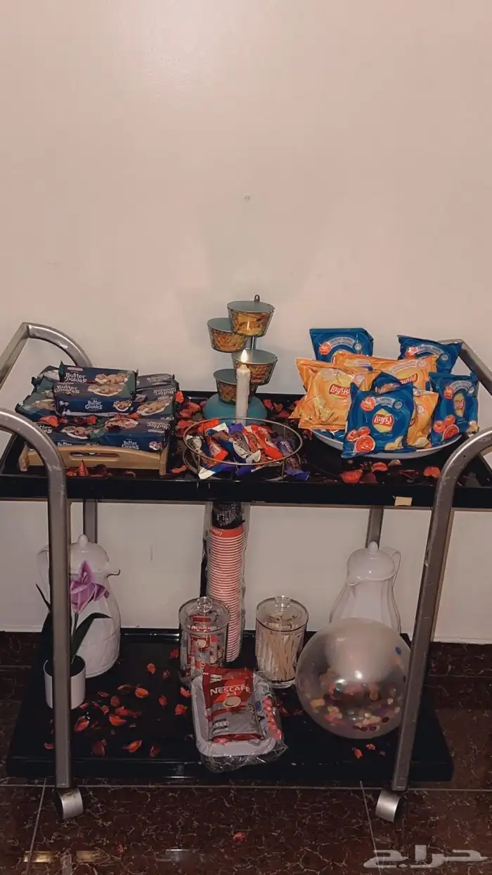 شاليهات متوفره للايجار بحي النهضه 5