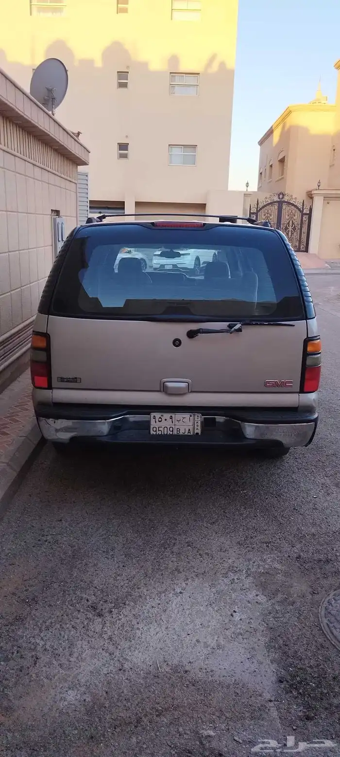 للبيع جمس سوبربان 2004 فضي 1