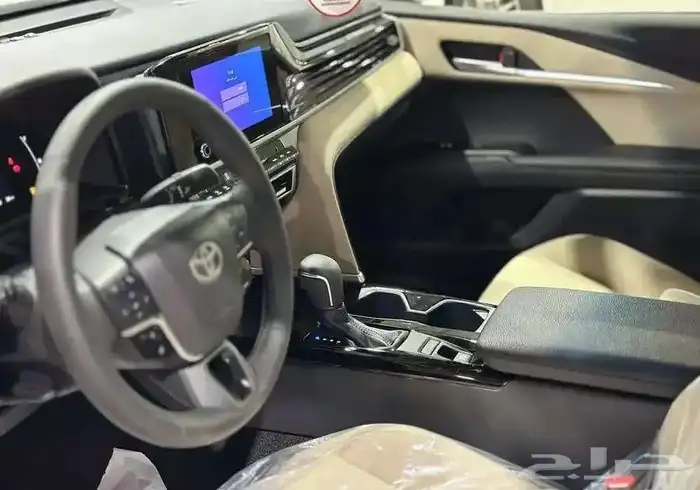 تويوتا كامرى le 2