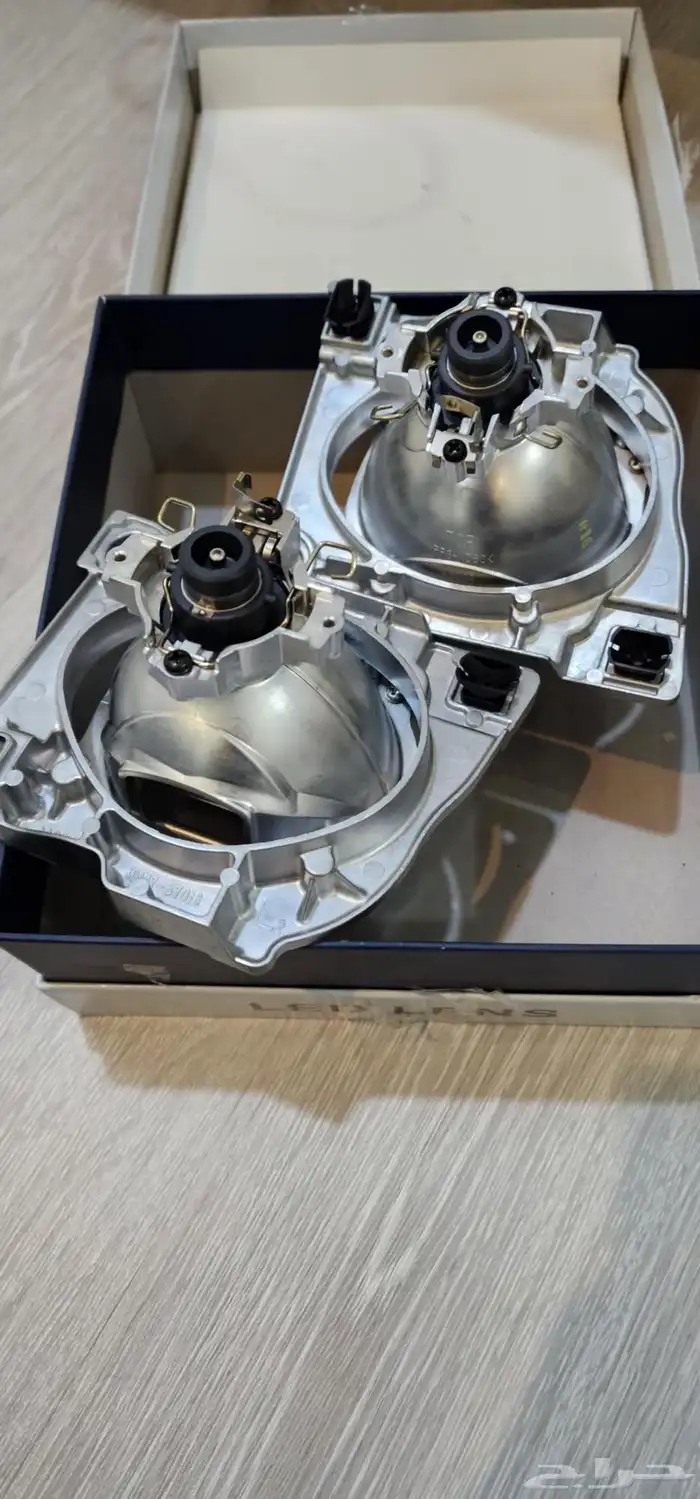 شماعات باجيرو وخزان ماء 40 لتر ومقعده الصف الثالث 8