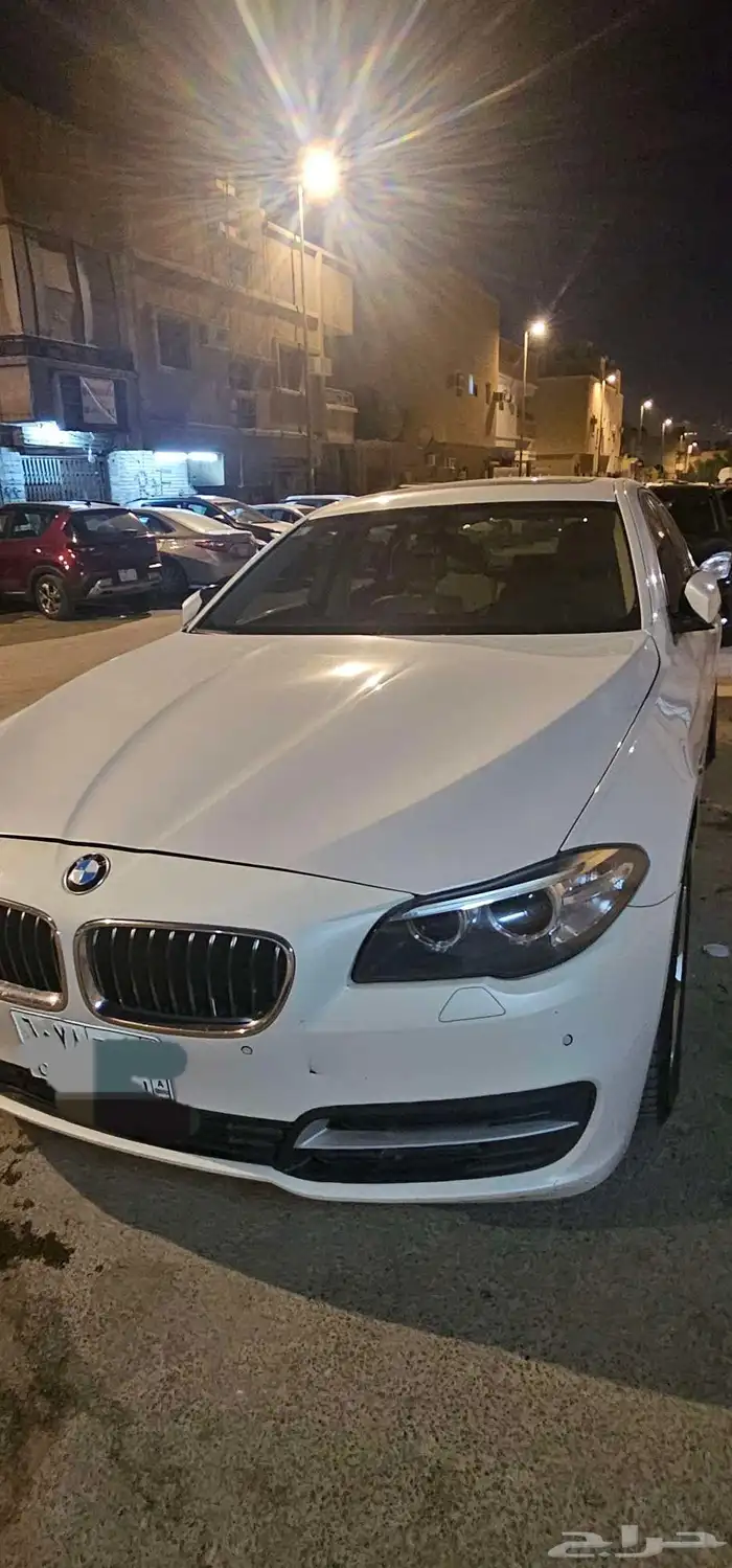 للبيع BMW 520i 1