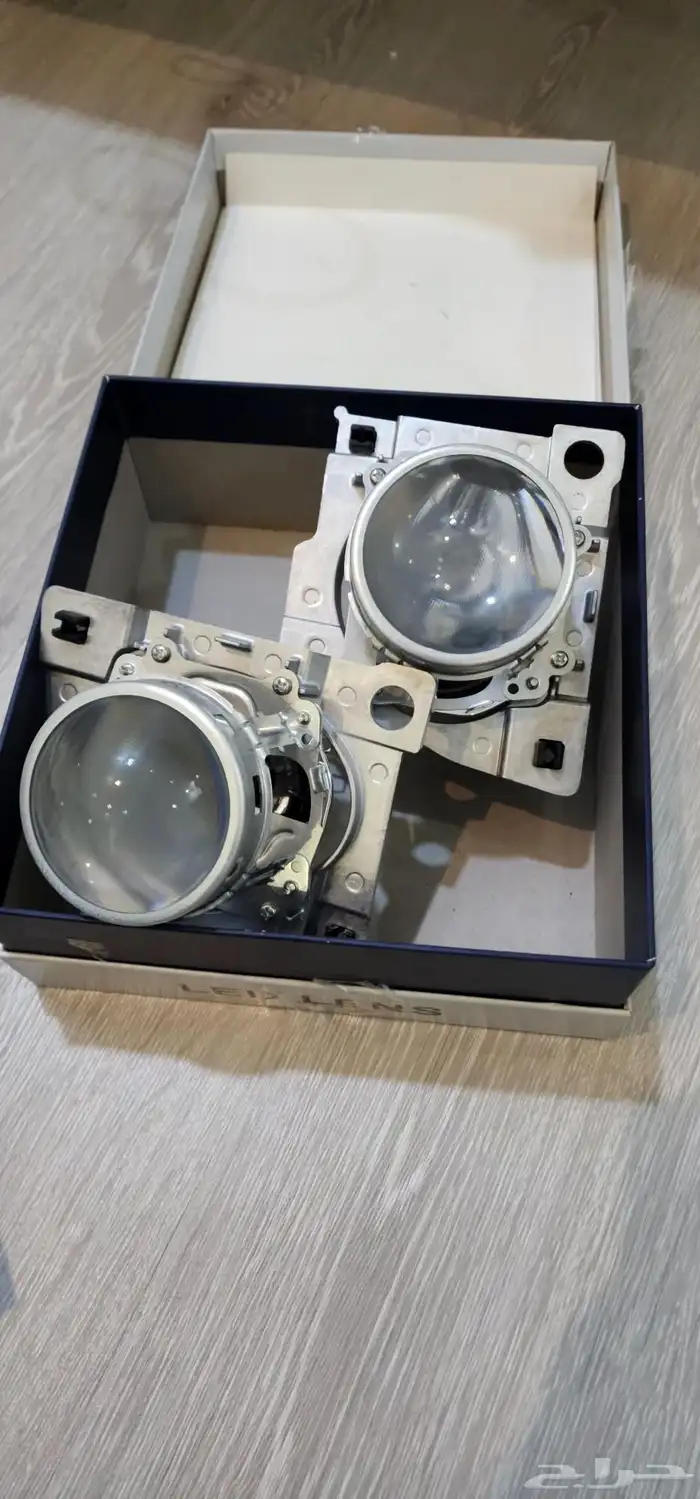 شماعات باجيرو وخزان ماء 40 لتر ومقعده الصف الثالث 7