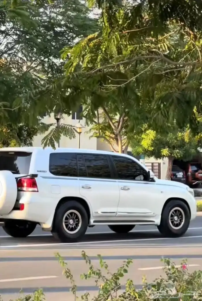 جنوط TRD اصلي مقاس 17 للند كروزر قديم ولند الجديد 7