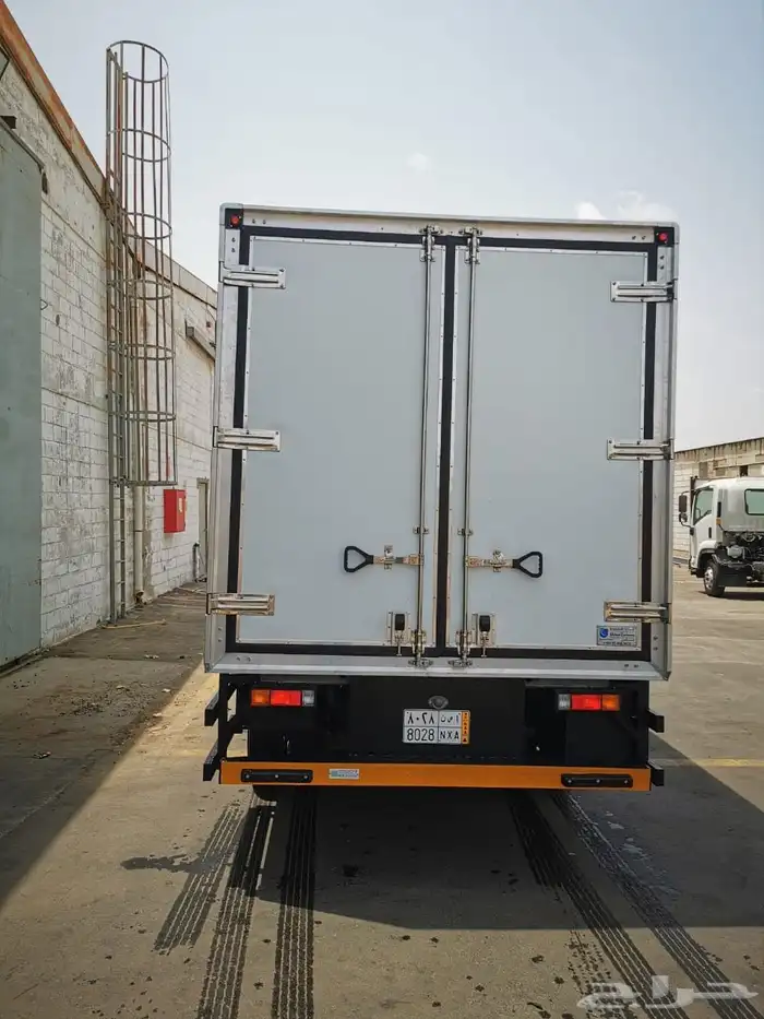 غرف تبريد ثلاجات عرض صناديق سيارات 6