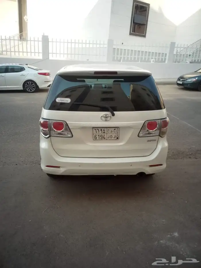 تويوتا فورش نار 2014 4