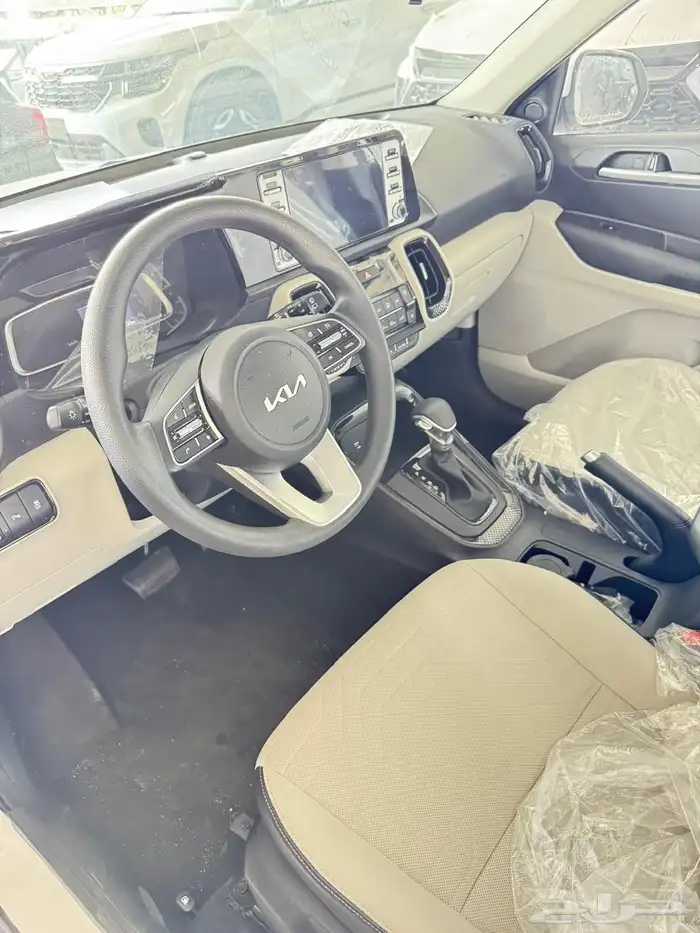 كيا سونيت نص فل 2023 كميه محدوده جدااا 6