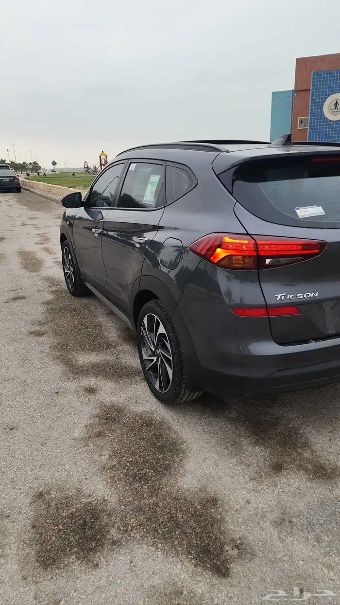 توسان 2019 فل كامل مكينه 2000cc بنزين ممشى 93الف 3