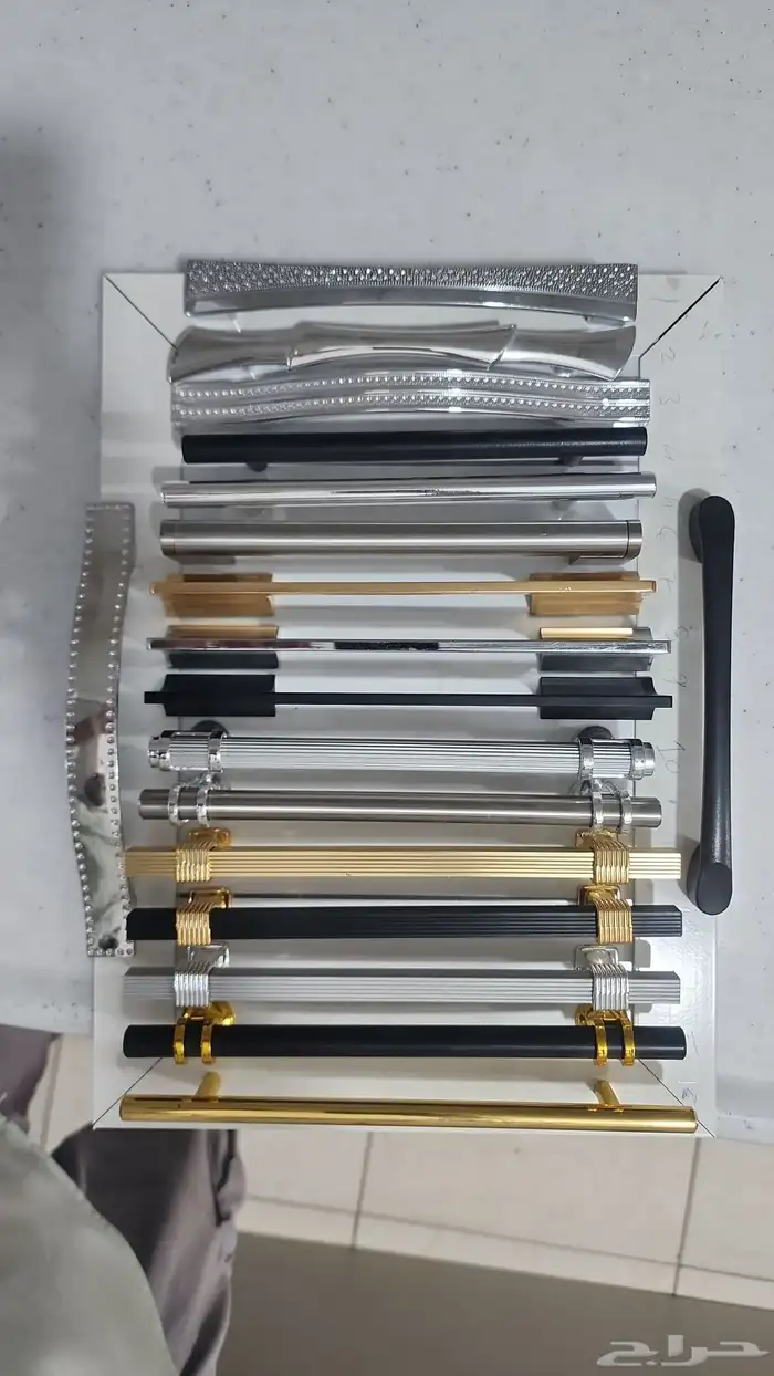 AlNujoom Store specializes in kitchens and bedrooms offering 14