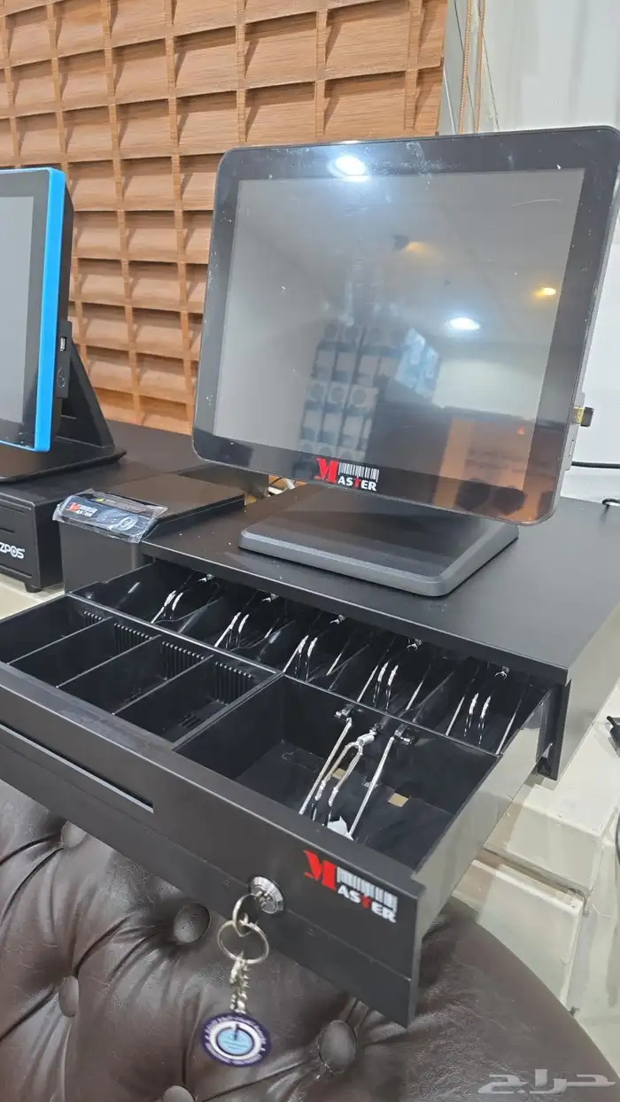 كاشير لمس مع برنامج مبيعات معتمد ومربوط ودرج وطابعة ضمان 9