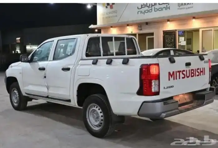 متسوبيشي L200 غمارتين 2024 3