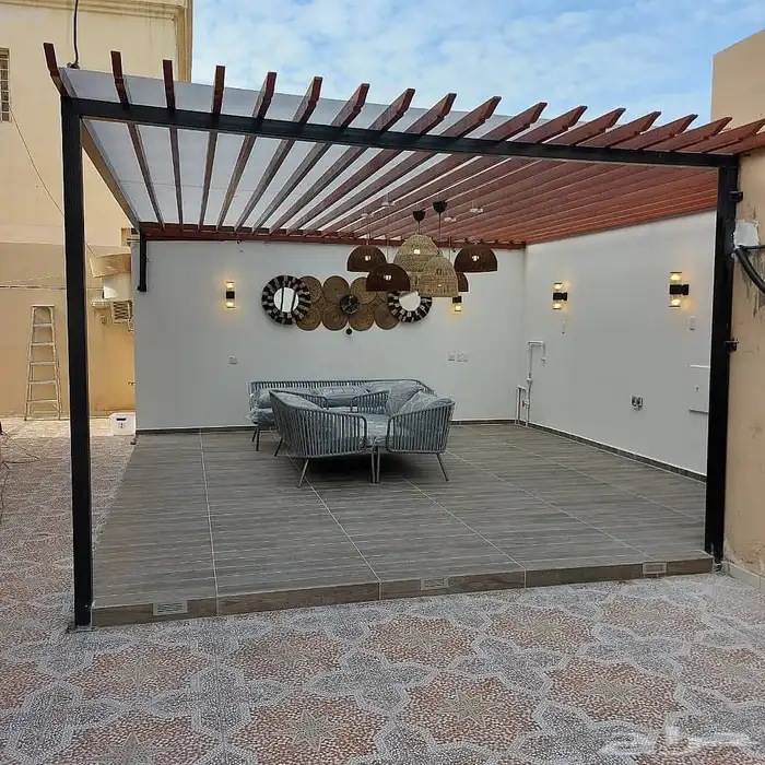 مقاول مستودعات وهناجر وسندويش بنل ومظلات وسواتر 21