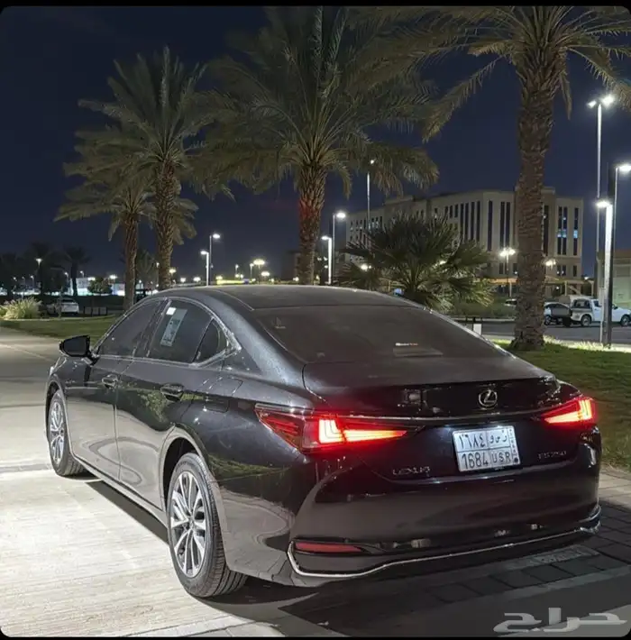 لكزز موديل ES2024 مستعمله للبيع اخو الجديده 0