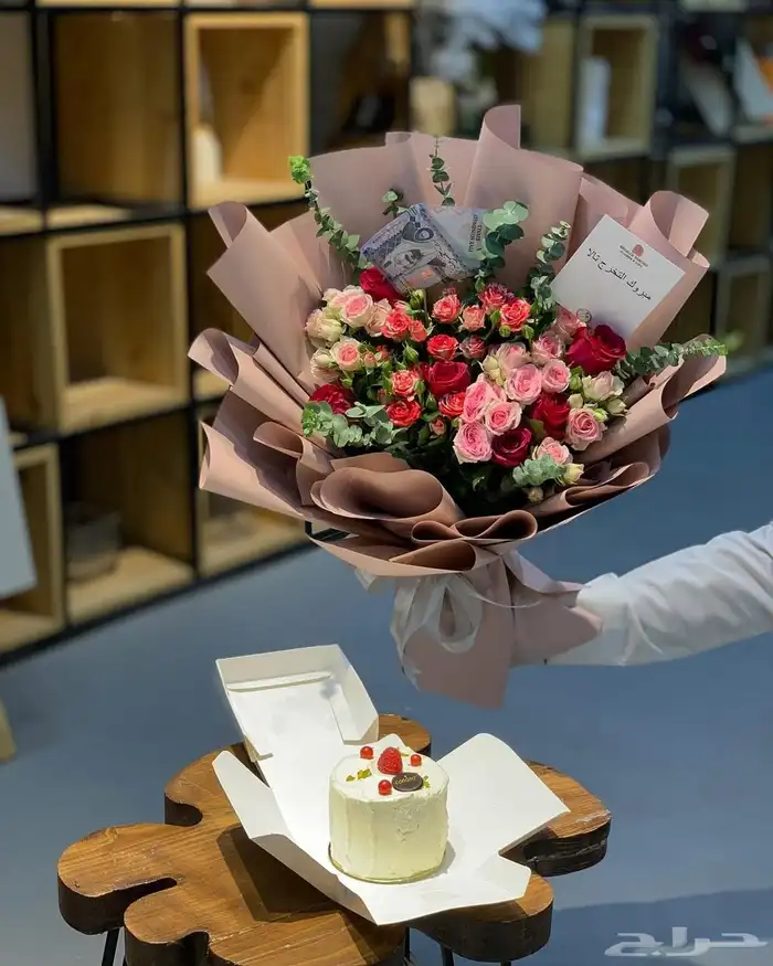 مندوب الرياض منسق هدايا مندوب توصيل لطلب والاستفسار واتساب 0 7