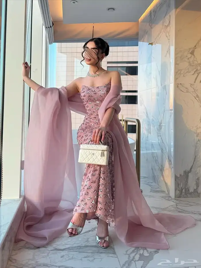 فساتين مناسبات حديثه وراقية خامات فخمه ومريحه في اللبس نشحن 46
