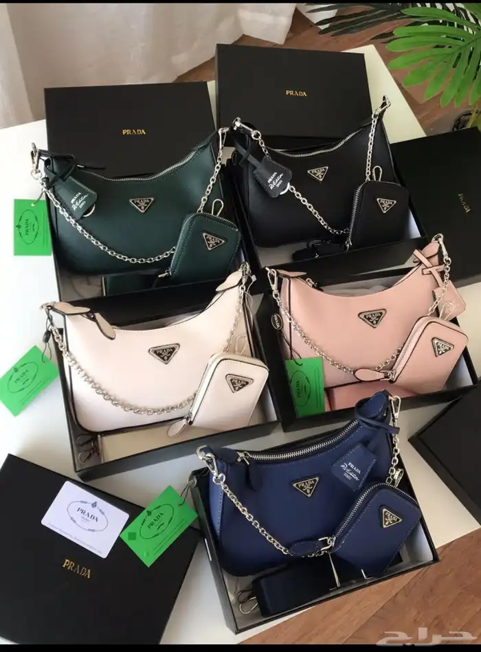 شنط ماركه يتوفر لدينا ماركه عدادت النوع توصيل جده ورياض 20