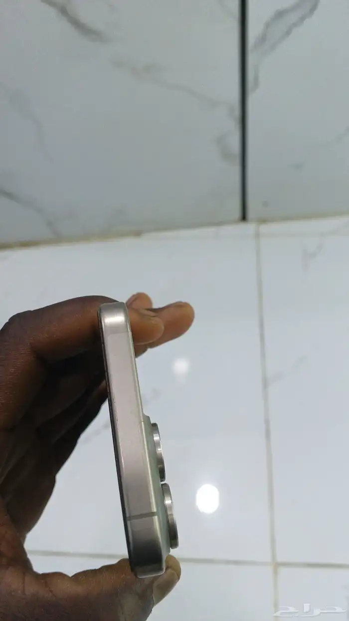 جوال 15 برو ماكس مع كامل أغراضه نسبه البطارية 88 حلي كياد 5